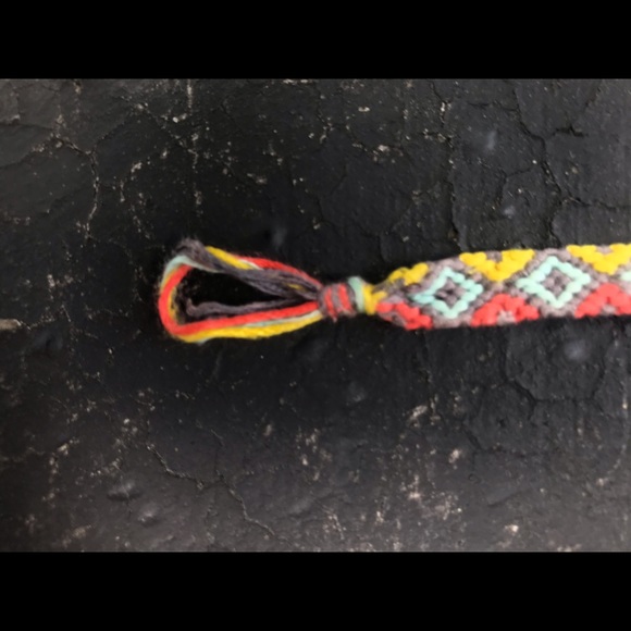 A handmade colorful friendship bracelet - Picture 7 of 9